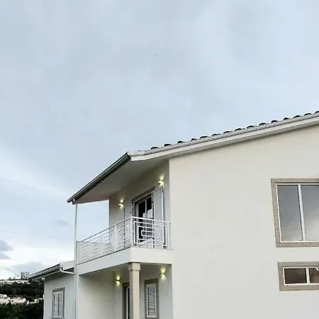 Canaveses River House - Rural Apartment Marco de Canaveses